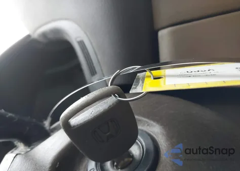 2005 Honda Accord 2.4 Lx из США, поврежденный, VIN 1HGCM56435A192641